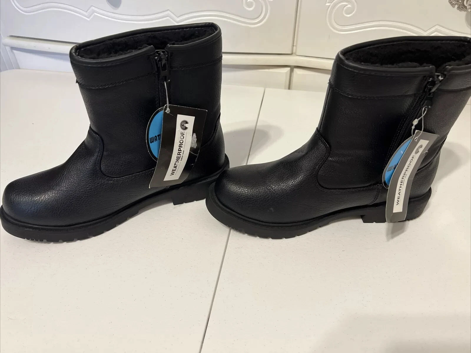 New Weatherproof Commuter III Mens 8M Fleece Lined Zip Up Grip Sole Snow Boots