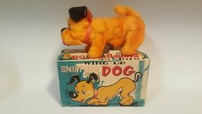 VINTAGE WIND UP SNIFFING DOG MADE IN JAPAN