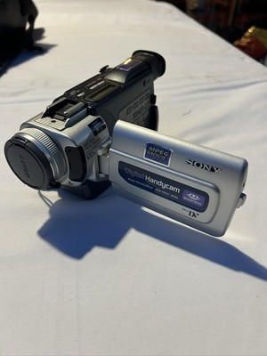 Sony Handycam DCR-TRV17 MiniDV Camcorder w/ Bag, Battery | eBay