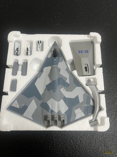 1/144 AF1 Chinese Air Force J-36 6a generazione caccia stealth modello finito - Foto 2 di 11