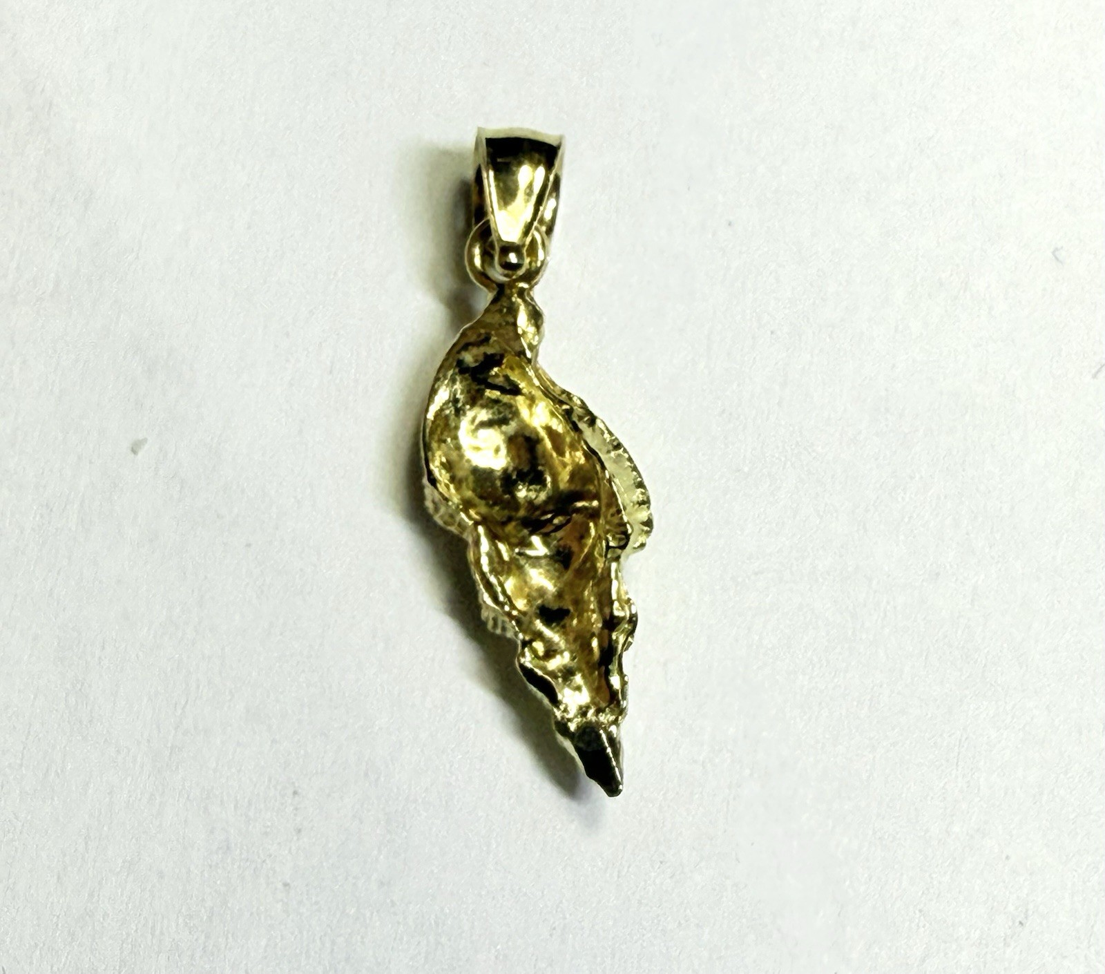 10k Solid Yellow Gold Conch Shell Pendant  ~ One … - image 4