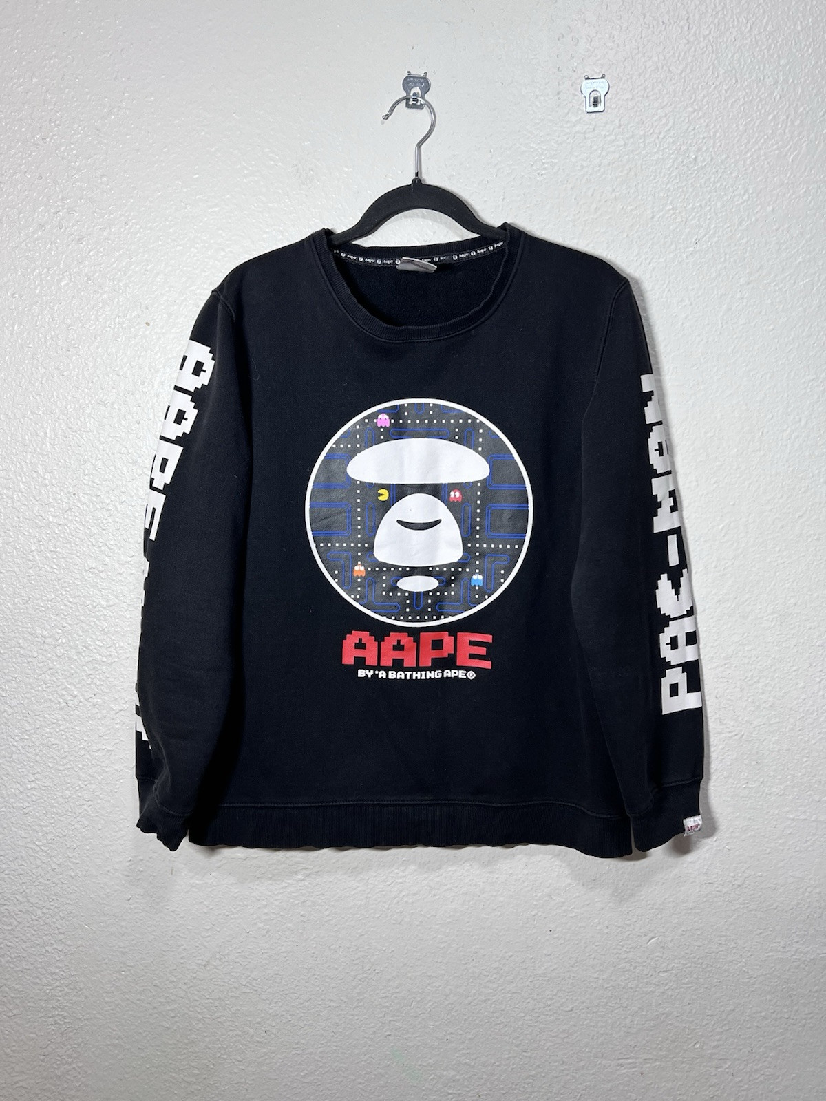 AAPE BY A BATHING APE x PAC-MAN CREWNECK MEN'S SWEATSHIRT BLACK L