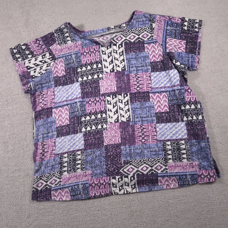 Camisa Woman Within Mujer 1X Multicolor Retazos Geométricos Cuello en V Tejida 22204 Foto 2 de 4