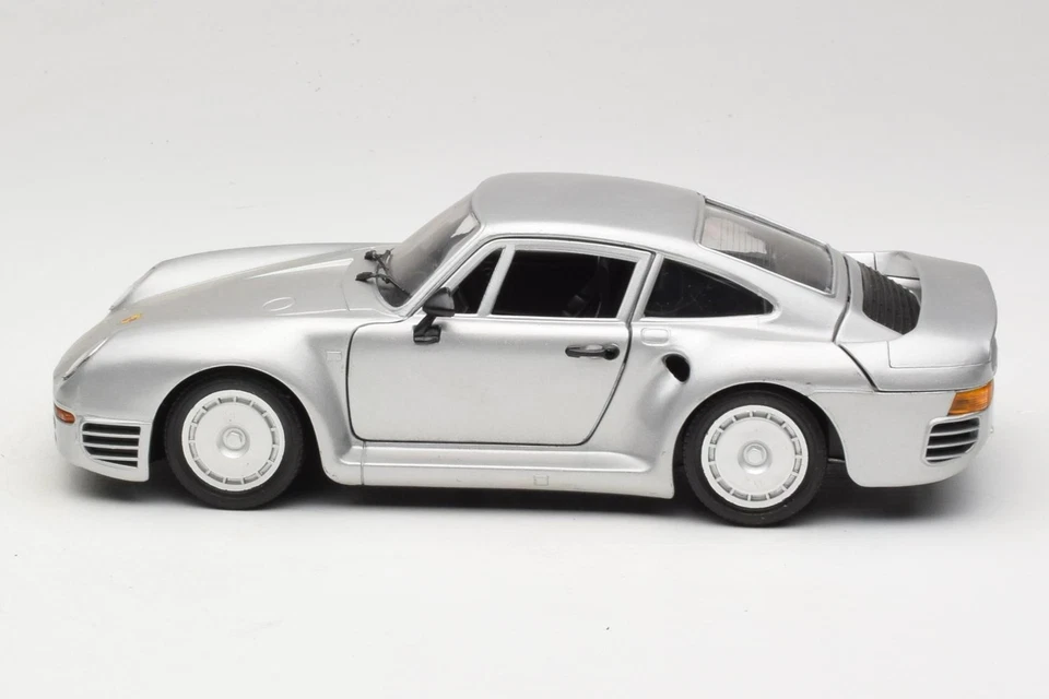 02221 Porsche 959 Silver Tonka 1/18 - Image 4 of 4