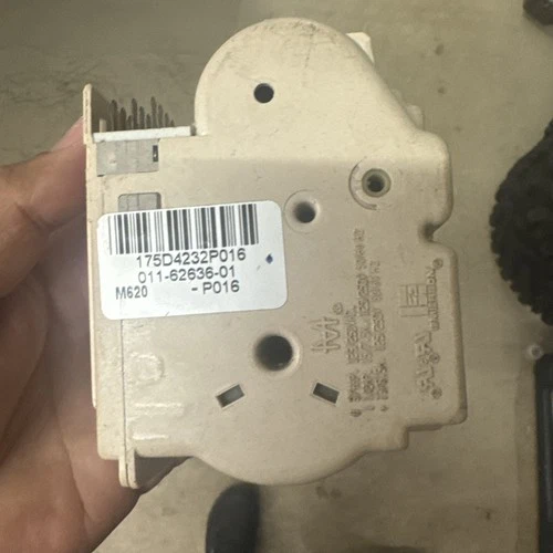 Ge Washer Timer (2nd Pic Plastic Broken) Part # 175d4232p016