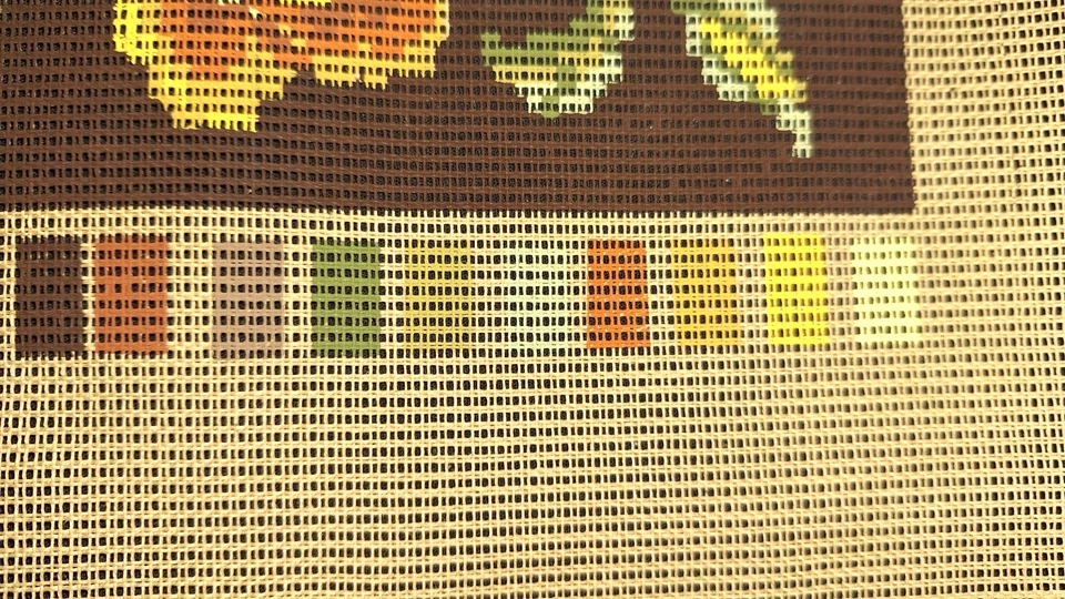 VTG 1970s GERMAN NEEDLEPOINT YELLOW ROSES ON BROWN 14" PETIT POINT 1:10 CANVAS - Image 4 of 4