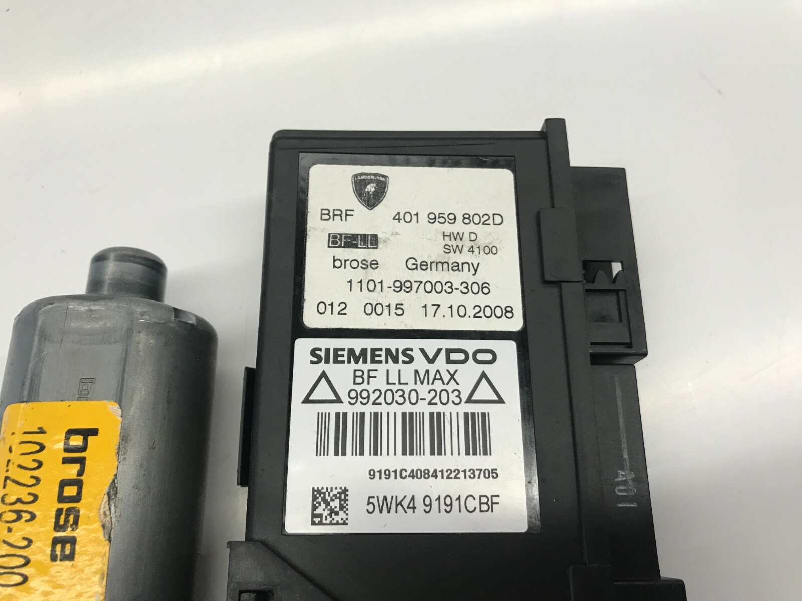 LAMBORGHINI GALLARDO PASSENGER RIGHT DOOR WINDOW REGULATOR MOTOR OEM 401959802D