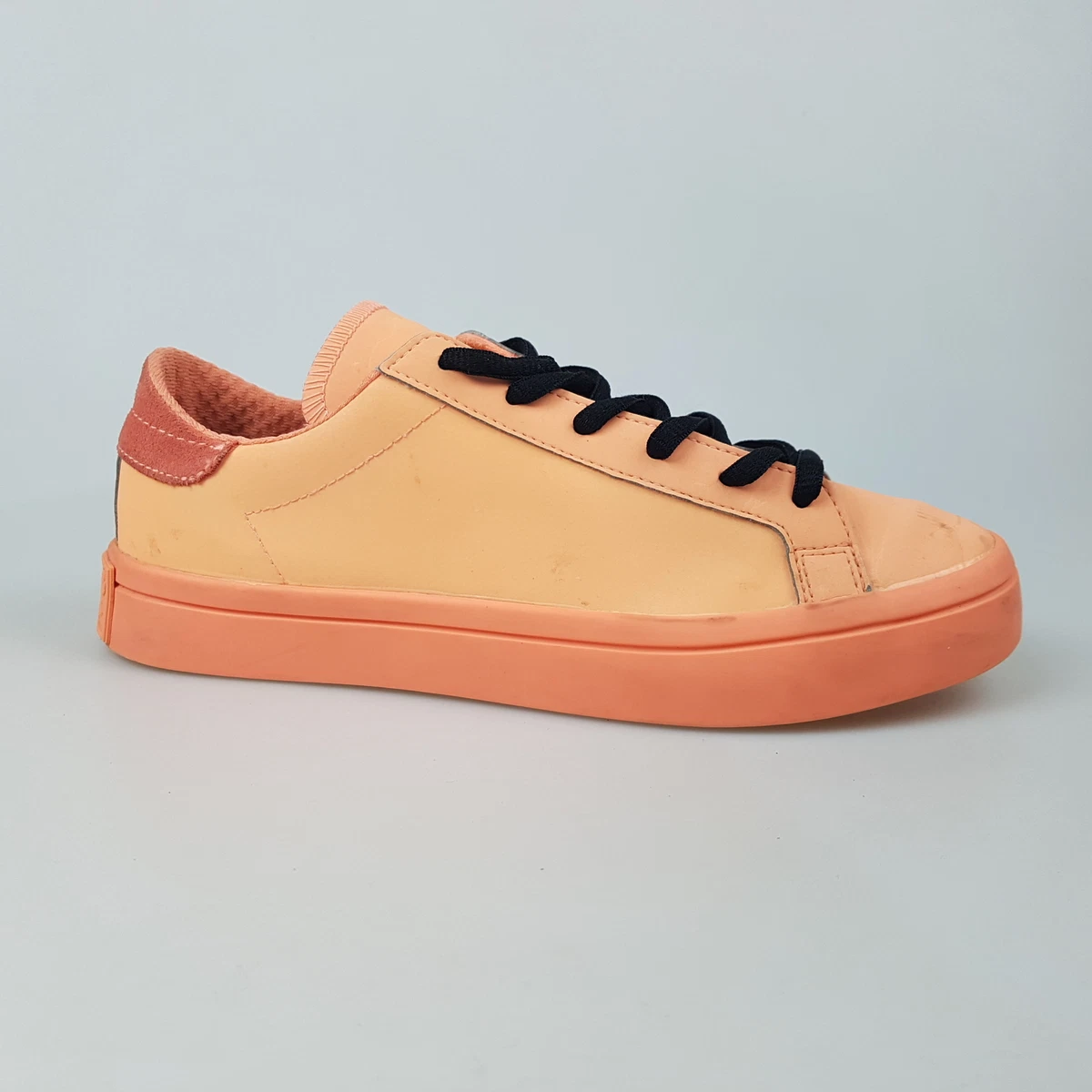 Adidas court vantage orange 2025