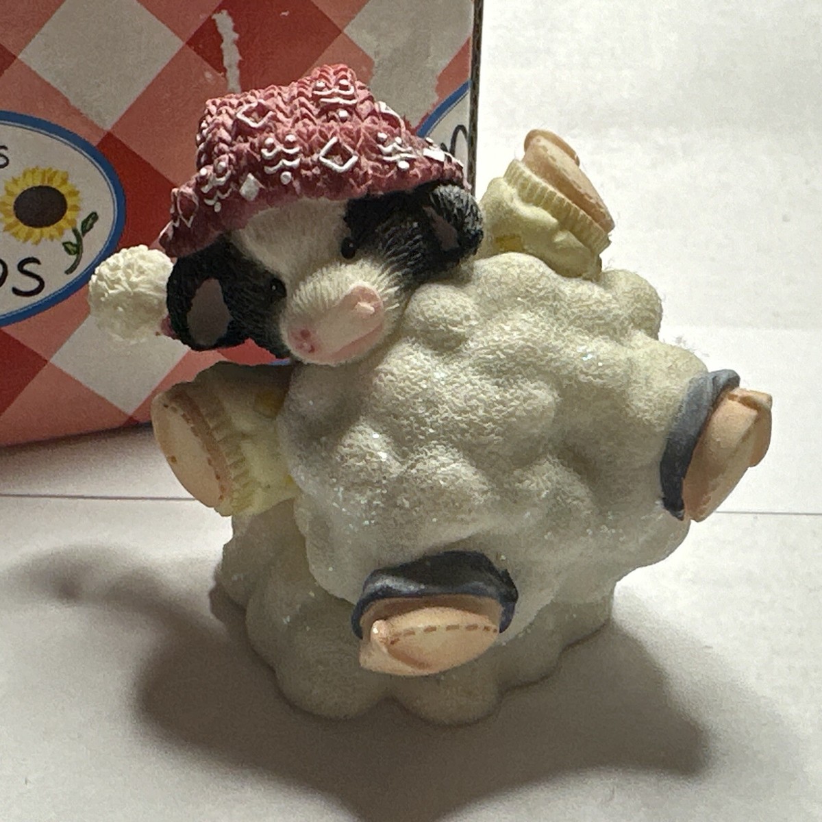 Mary's Moo Moos Enesco Rolling Pasture Cow Snowball Figurine