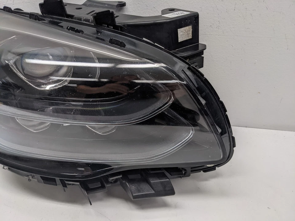 Faro delantero derecho pasajero Kia K900 LED 2019-2021 C3 Foto 3 de 4