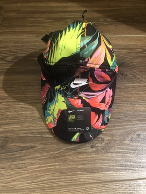 nike sportswear tailwind floral