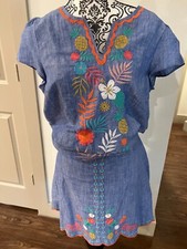 TALBOTS 2 PIECE EMBOIDERED SKIRT SIZE 14 AND TOP SIZE LARGE