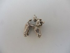 Beau Vieux Pendentif, 835 Argent, Figurine En Argent, Caniche Royal (Chien)