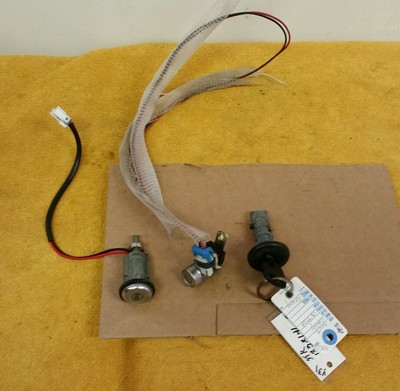 2005 cadillac deville ignition cylinder, trunk, drivers dr with pass key module 