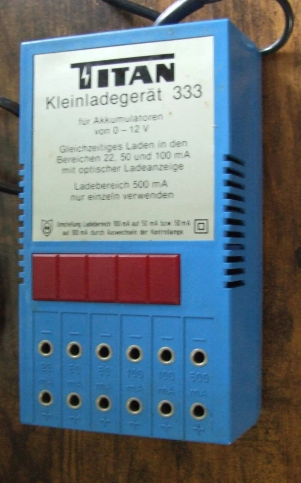 Titan Ladegerät 333 für den Modellbau - gebraucht aber top! - Bild 2 von 4