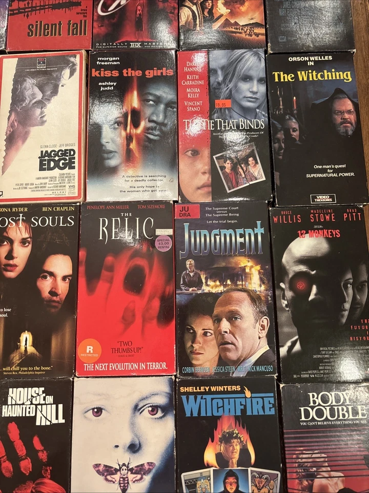 Lot Of 53 Horror, Thriller, Suspense VHS Movies Fright Night 2 Scream 2 — 第 4/4 张图片