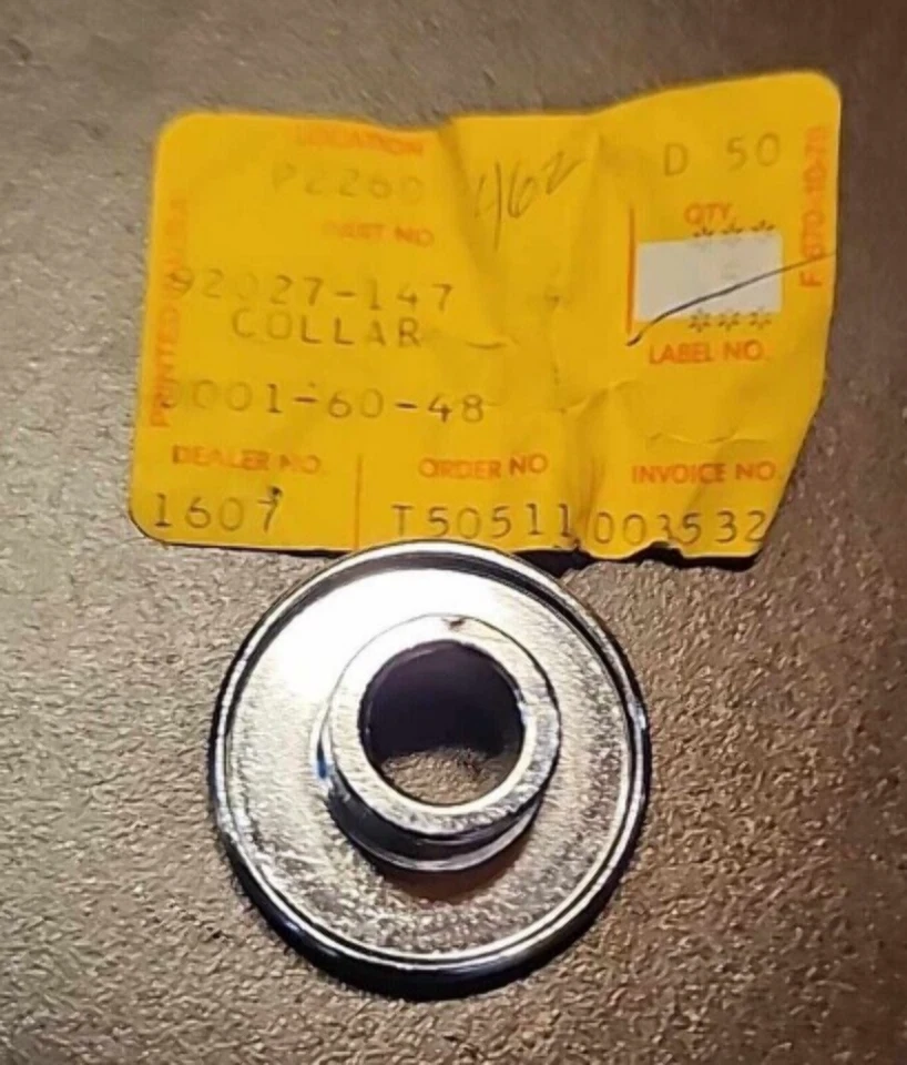 Colar Kawasaki NOS NOVO 92027-147 Z1 S1 S2 F11 G5 KH KZ F11M KE100 KH250 - Imagem 2 de 4