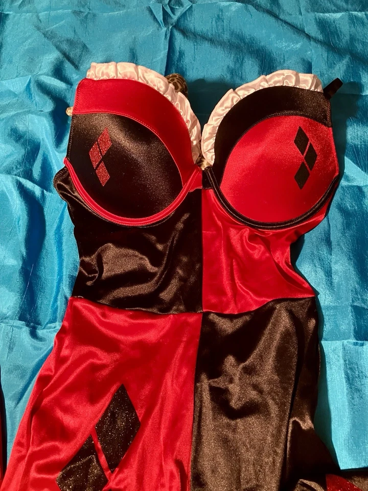 Harley Quinn Disfraces Legging Body y Leotardo Undergirl Mariposa Máscara Grande Foto 4 de 4