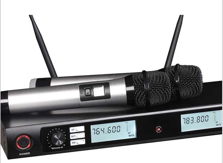 BRAND NEW 200 CHANNELS PRO UHF DUAL WIRELESS MICROPHONE_ KU2900 WIRELESS - Image 3 of 3