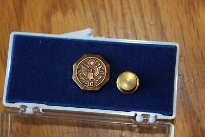 1917 Eagle Crest Military Pin Vintage Octagonal shape 10 year ...