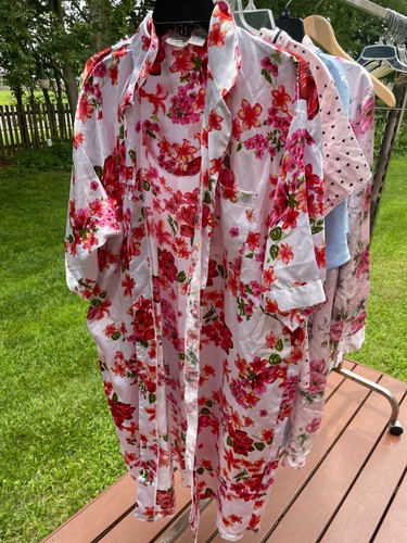 Vintage Lot of Nighties Lingerie Nightgowns Flaws Cutters All Shiny Large - Picture 2 of 13
