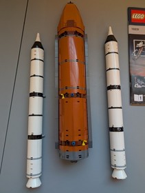 Lego Shuttle Expedition 10231 99% Complete With Instructions And Stickers