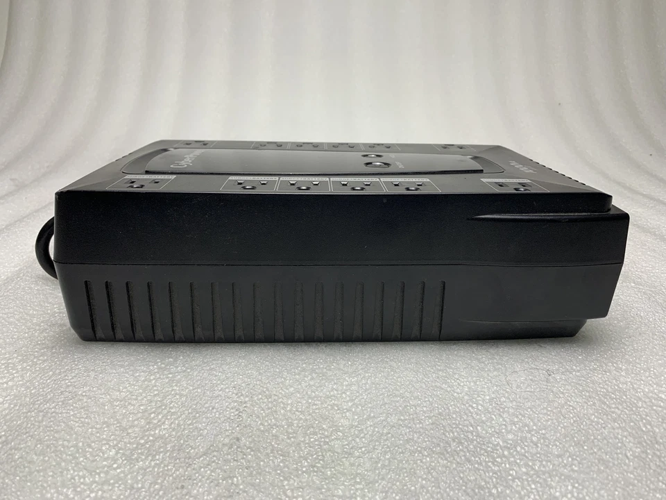 CyberPower LE1000DG-R 1000VA 12-Outlet LCD Display UPS NO BATTERY - Image 3 of 4