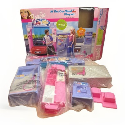 Barbie At The Car Wash Playset 2001 Mattel #47810