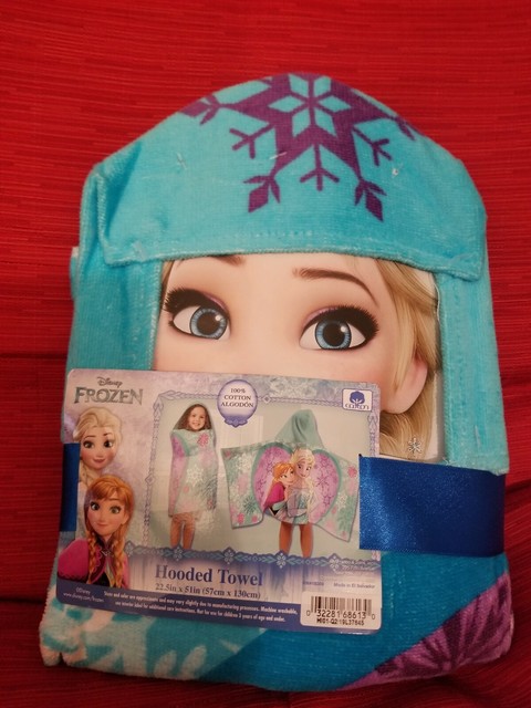 Frozen Olaf hooded towel wrap 100/% Cotton Hooded Bath//Pool//Beach Towel 22.5x 51/"