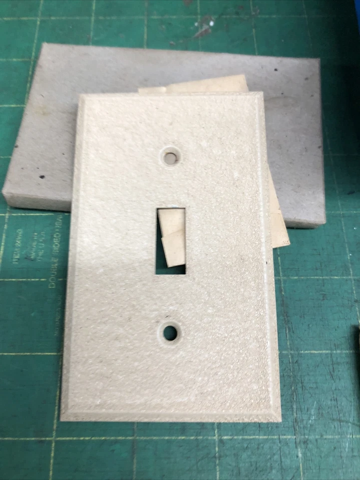 16 одинарных и 4 тройных стальных переключающих пластины из старых запасов с текстурой отделки слоновой костью - Изображение 3 из 4