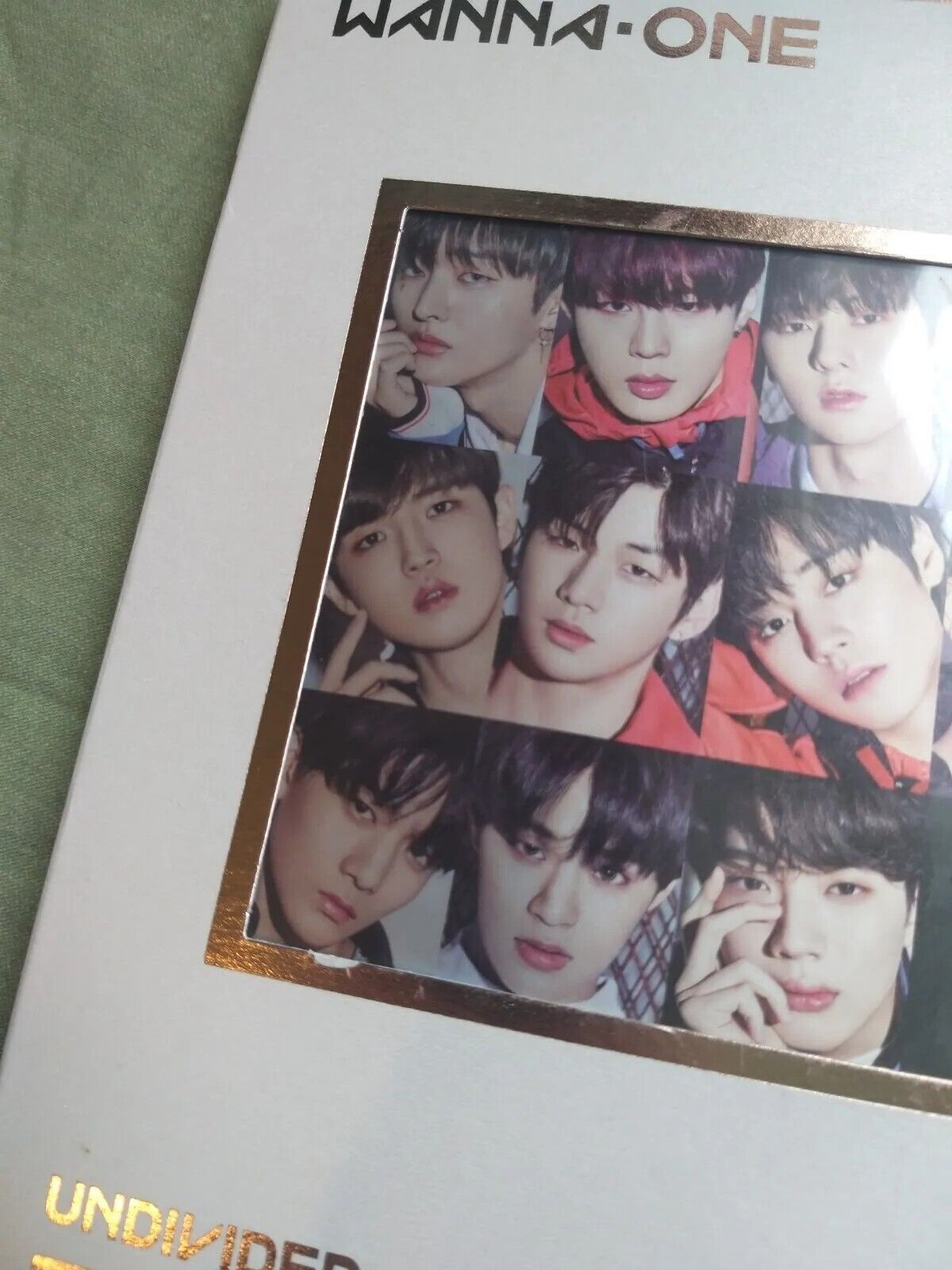 Wanna One Undivided Group Version with inclusions Woojin Jihoon Kpop Album CD