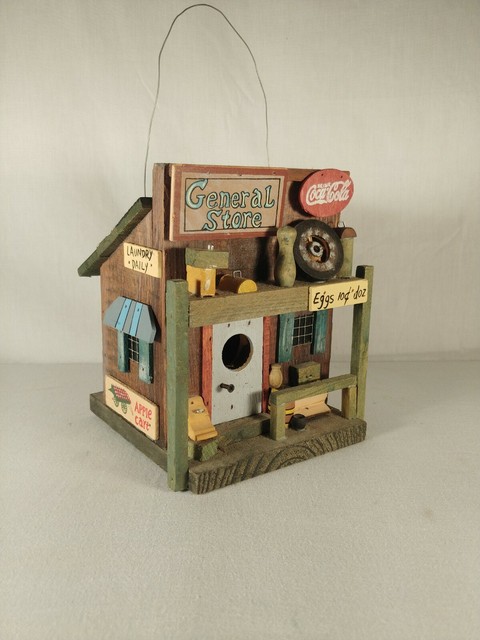 Rv Camper Bird House Vintage Look Decorative Unique Egg Shaped Tow