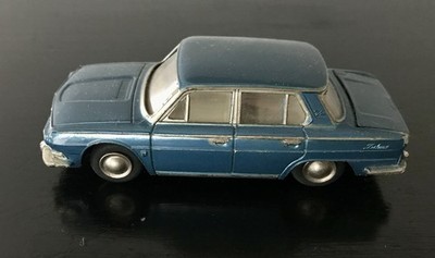 ATC Modelpet No. 26 Hino Contessa 1300