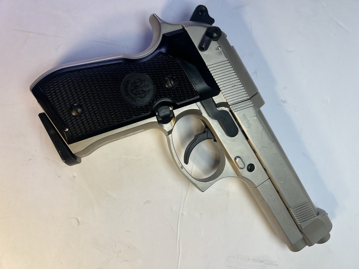 Pietro Beretta Gardone VT 92 FS cal .177/4.5mm Air Pistol, Made in