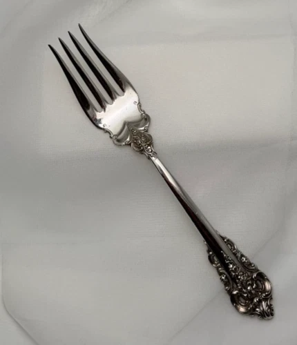 Vintage Wallace Grand Baroque Sterling Silver Serving Meat Fork   8 1/4"  90 gr