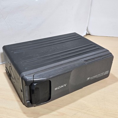 Sony Mobile CDX-434RF 10 CD No Cables or brackets.