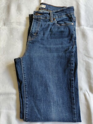 Levi's Bootcut 512 Perfectly Slimming Jeans size 10