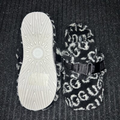 UGG Men\'s Fluff It Pop Slip On Comfort Slippers Black/White Men Size 9 1120900 UGG Men main image 2