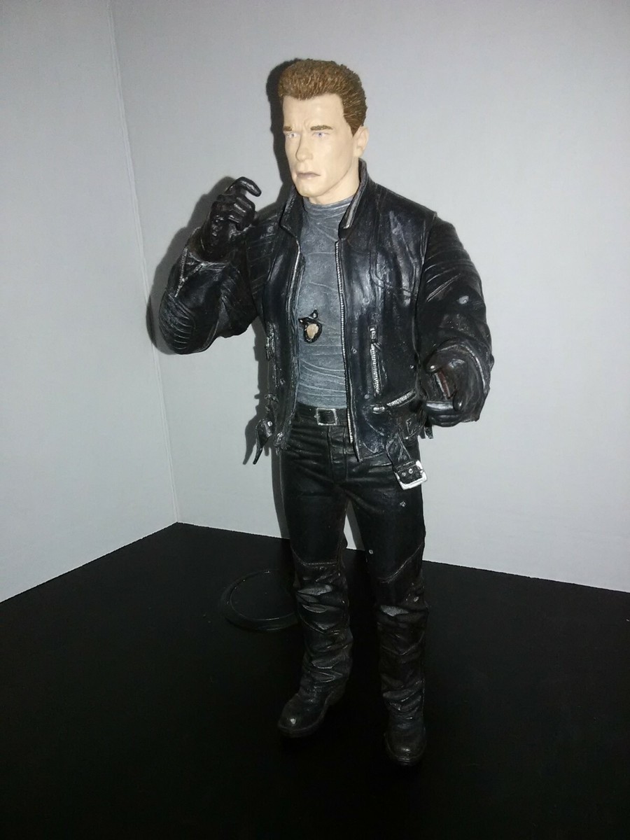 TERMINATOR 3 RISE of The Machines T-850 (2003) McFarlane Toys Action Figure EUR 67,04 - FR