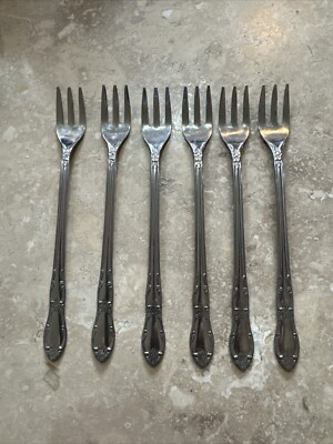 6 Oneida Wm A Rogers FENWAY Pattern Stainless Cocktail Seafood Olive Fork 5 3/4''