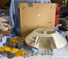 1966 MATTEL "Lost In Space" Switch N Go Jupiter 2 Playset in Orig Shipping Box
