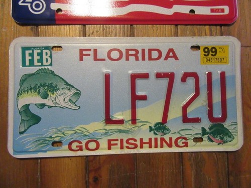 1999 Florida license plate, Go Fishing, original condition, LF72U