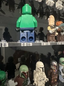 LEGO Killer Croc Minifigure 7780 Batman 2006 Bat008