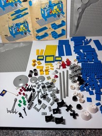 LEGO 6970 Beta-1 Command Base COMPLETE w/ Box & Instructions Vintage Space 1979