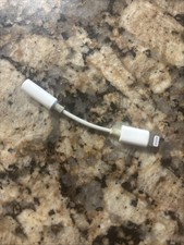 Apple Lightning to Headphone 3.5mm Jack Adapter - White