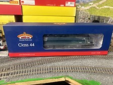 Bachmann 32-651A Class 44 44006 ‘Whernside’ BR Blue (weathered) 00 Gauge