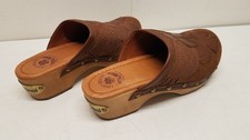 Lucky Brand Womens Clogs Size 7 Brown Leather, Oiled Suede, Peace Sign LK-LILA