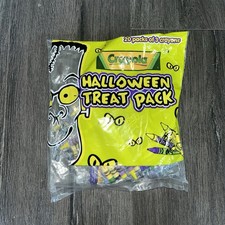 RARE Crayola Halloween Treat Packs 20 Packs of 3 Crayons Vintage 2001 Holiday