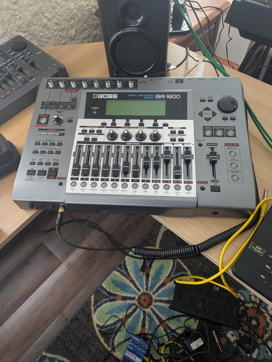 BOSS BR1600CD マルチトラックレコーダー BOSS BR-1600CD Digital Multi Track Recorder for sale online | eBay