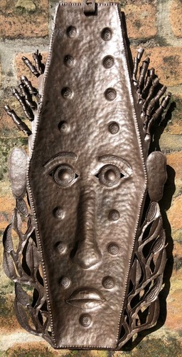 WALL ART MASK sculpture from recycled Metal barrel - Picture 13 of 14